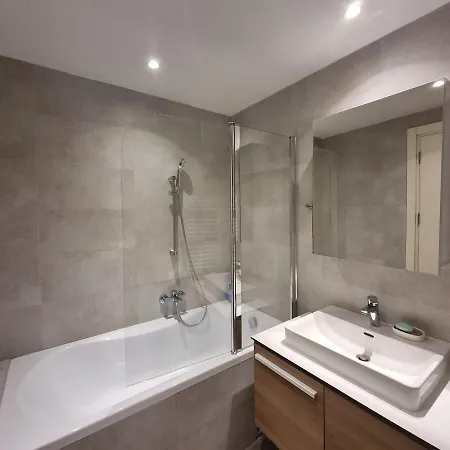 Apartament Bw Skyverde On 21st - River & Tower View Belgrad