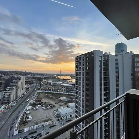 Bw Skyverde On 21st - River & Tower View