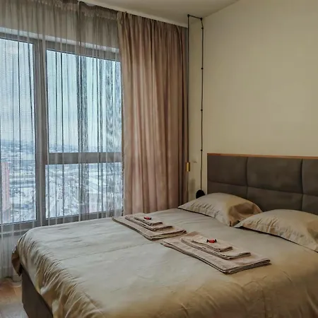 Bw Skyverde On 21st - River & Tower View