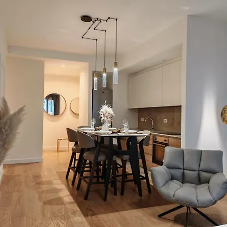 Apartment Bw Skyverde On 21st - River & Tower View Belgrade