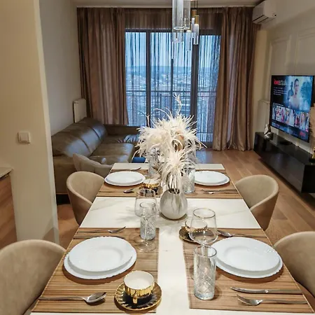 Apartament Bw Skyverde On 21st - River & Tower View Belgrad